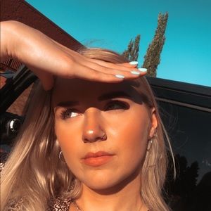 Meet your Posher, Gillian